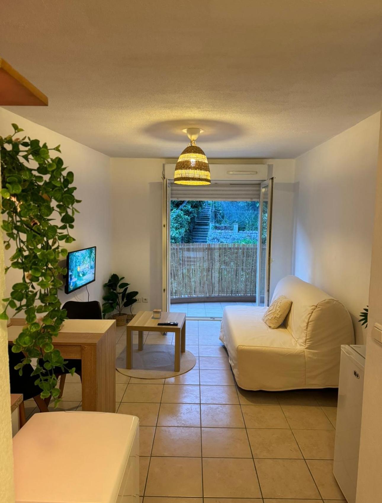 Studio Confortable Avec Vue Nice Ngoại thất bức ảnh
